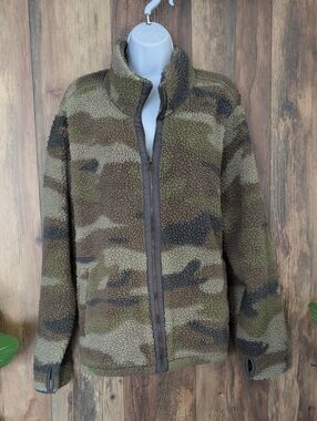 Old Navy Camo Sherpa Teddy Jacket XXL          W396